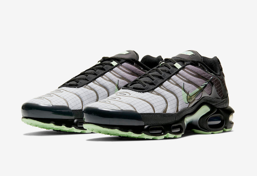 Nike air max plus TN green glow