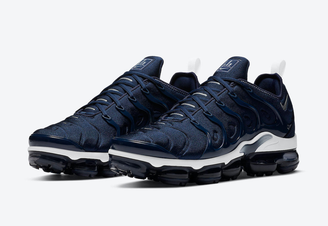 Nike air vapormax plus dark blue