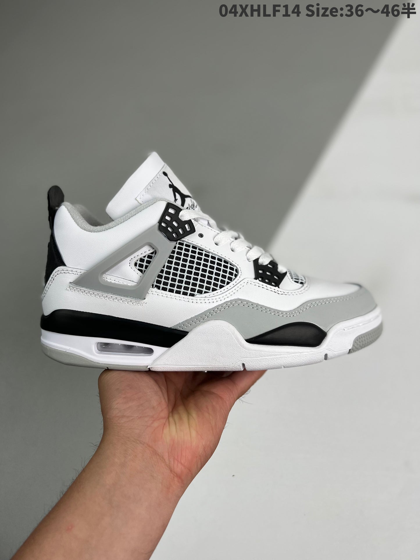 Nike Air Jordan 4 Retro "Military Black"