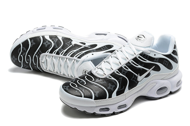 Nike Air Max Plus TN X Louis Vuitton Panda invertito