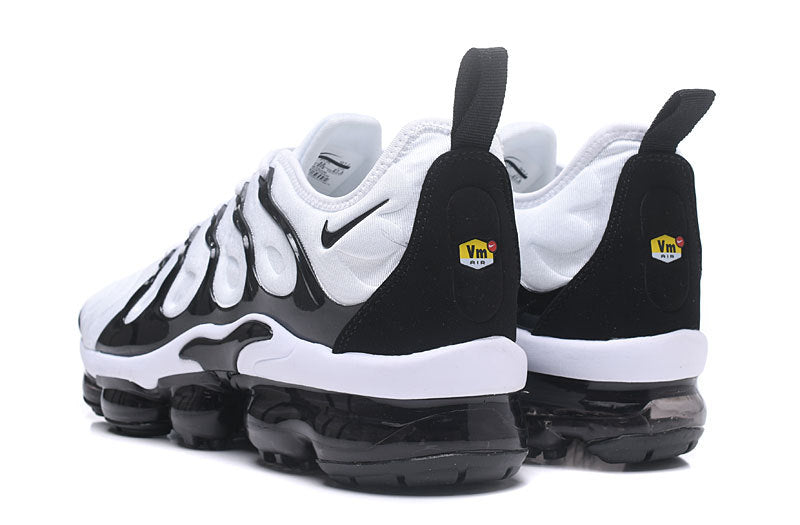 Nike air vapormax plus reverse venom