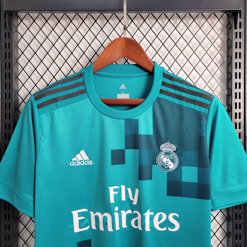 Retro real madrid second passenger 17/18