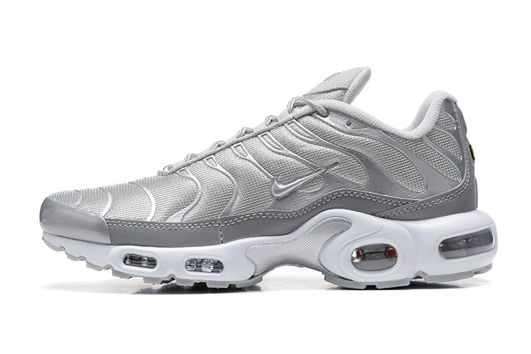 Nike Air Max Plus TN "Argento metallizzato"