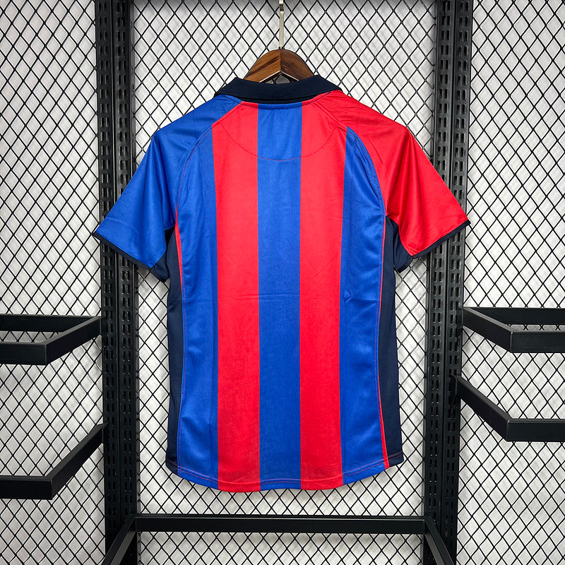 Barcelona Retro 2004/05