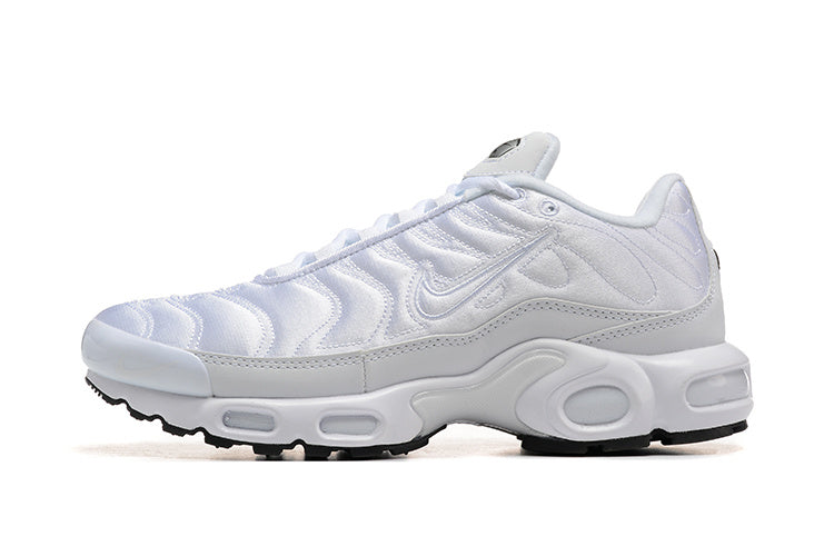 Nike air max plus TN white reflective