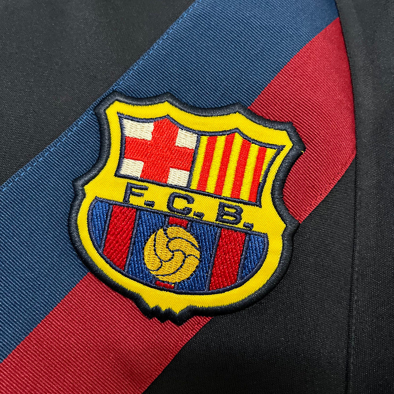 Barcelona Retro 2002/03