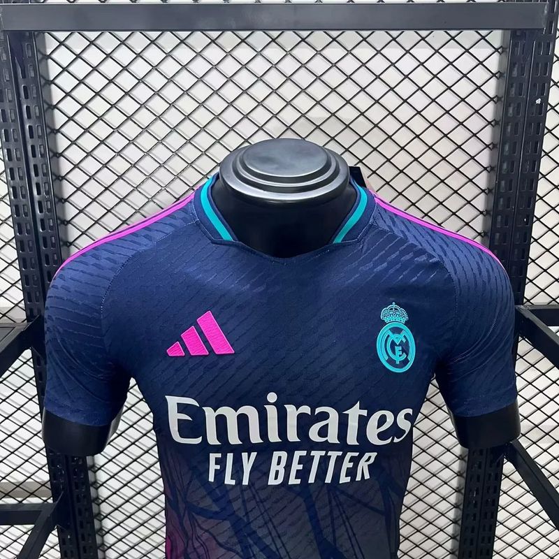 Neon del Real Madrid 24/25