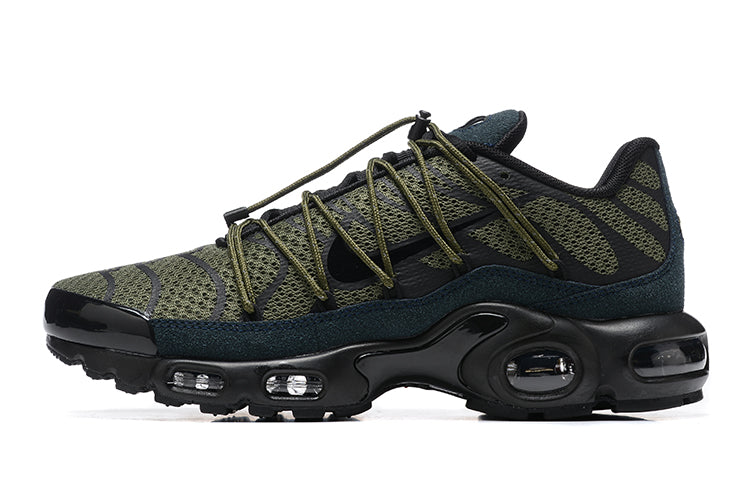 Nike air max plus utility cargo