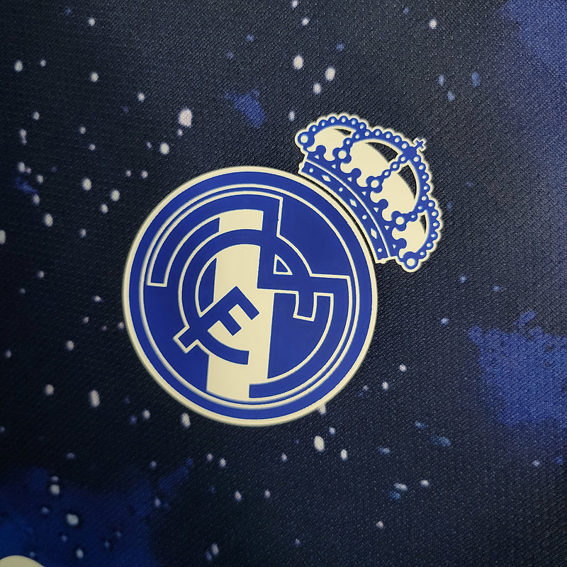 Retro real madrid full sky star 18/19