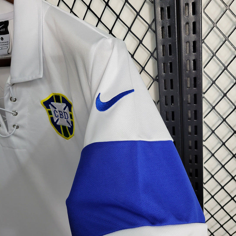 Retro Brazil White 2004