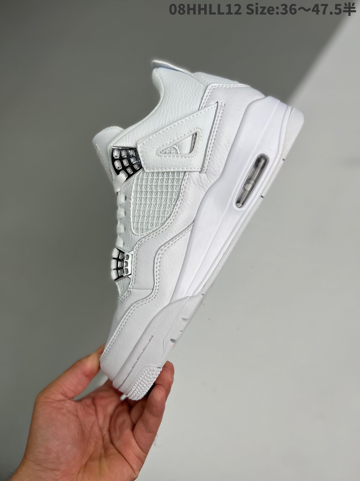 Nike Air Jordan 4 Retro "White Chrome"