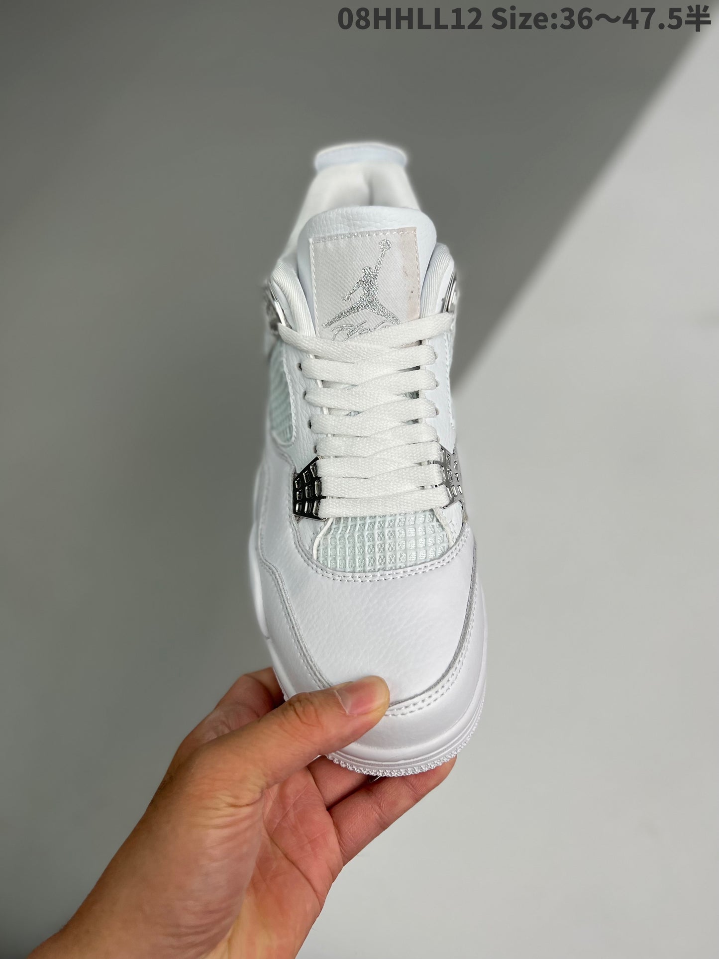 Nike Air Jordan 4 Retro "White Chrome"