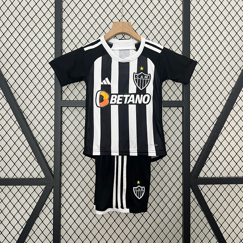 Conjunto kids atlético mineiro