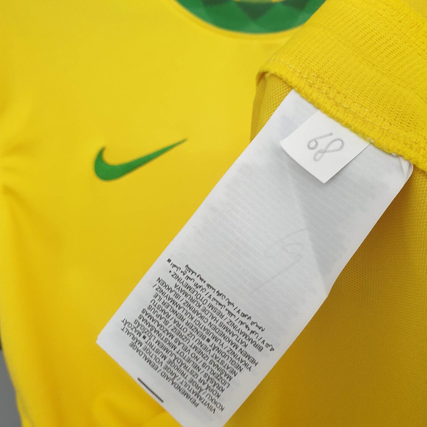 Brasil yellow 2020