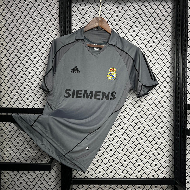 Real Madrid 2005/06 Retro