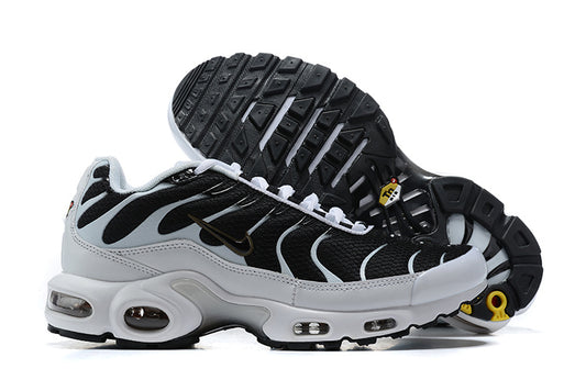 Nike Air Max Plus TN Panda invertito