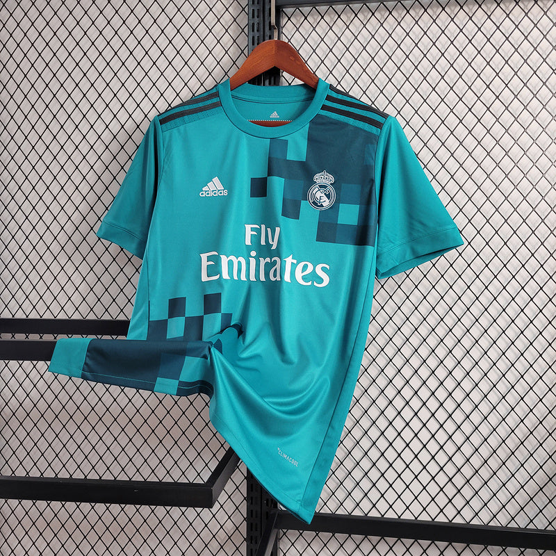 Retro real madrid second passenger 17/18