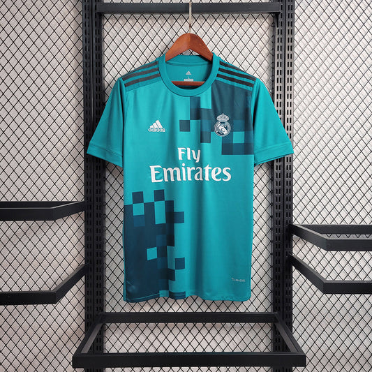 Retro real madrid second passanger 17/18