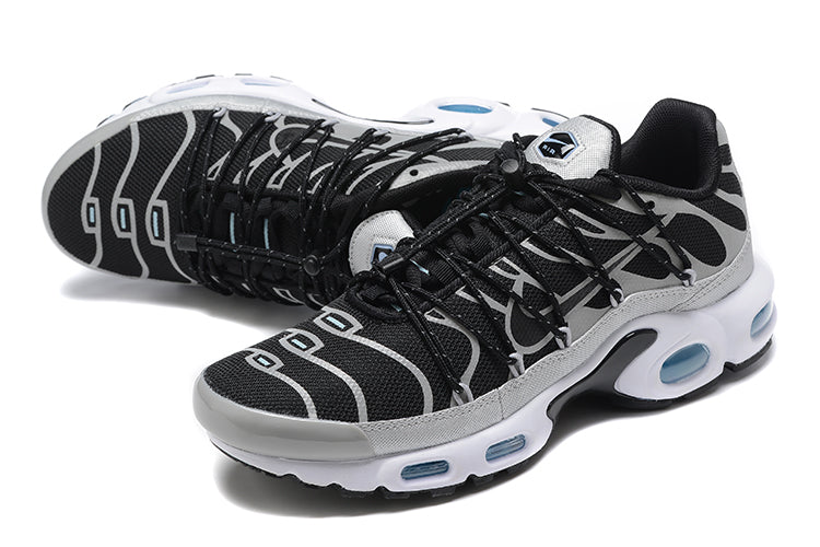 Nike air max plus utility reverse panda