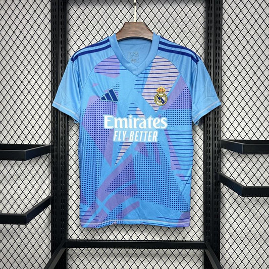 Real madrid goleiro 24/25