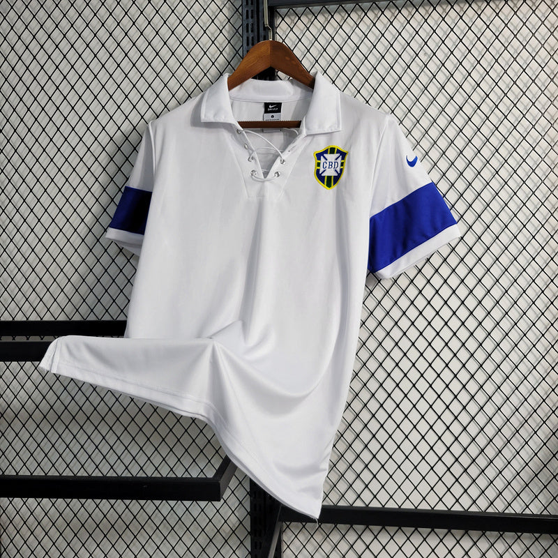 Retro Brazil White 2004