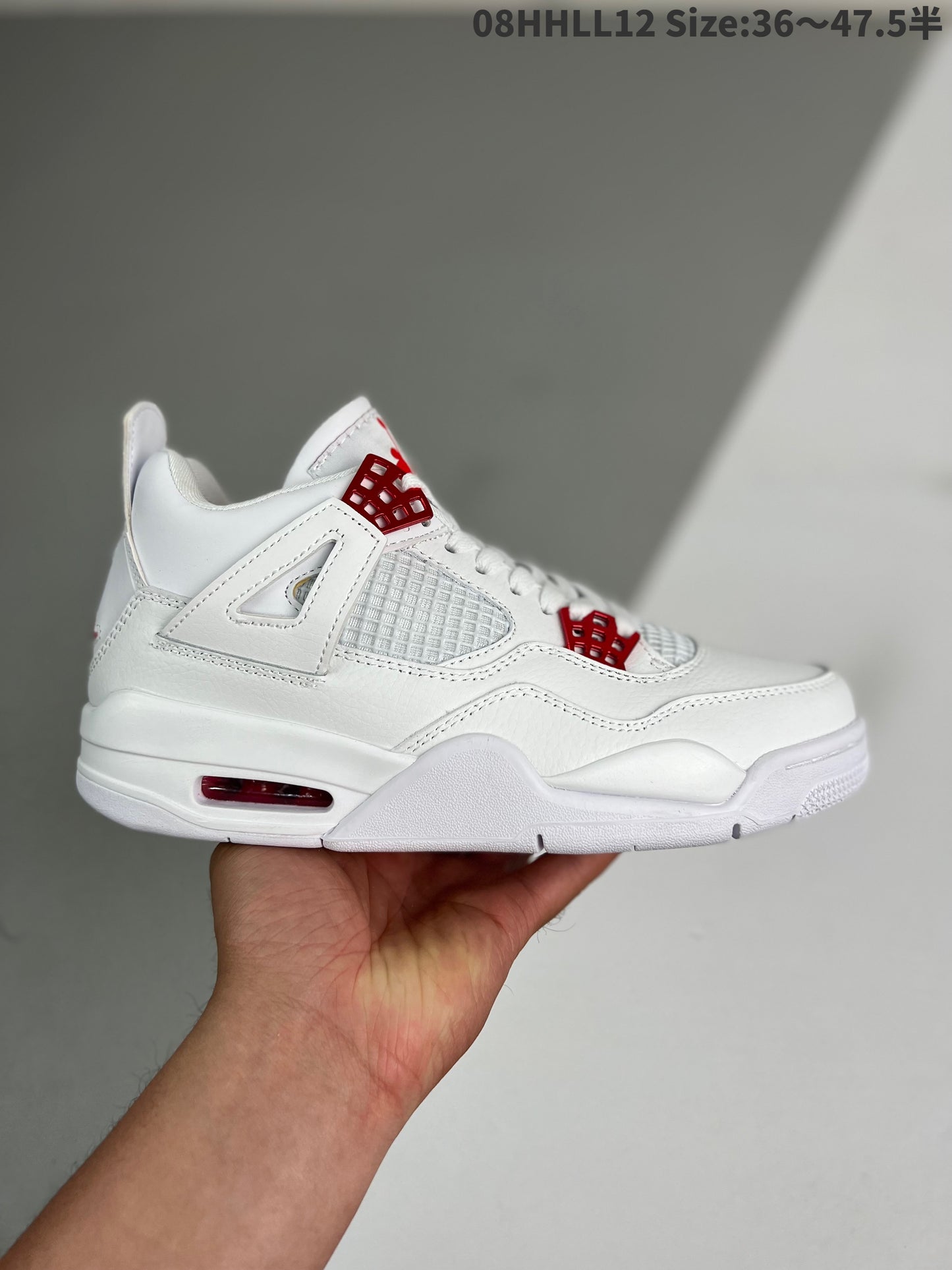 Nike Air Jordan 4 Retro "Red Chrome"