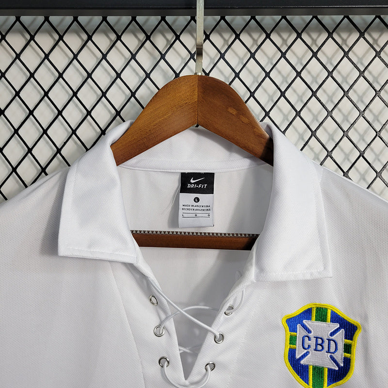 Retro Brazil White 2004