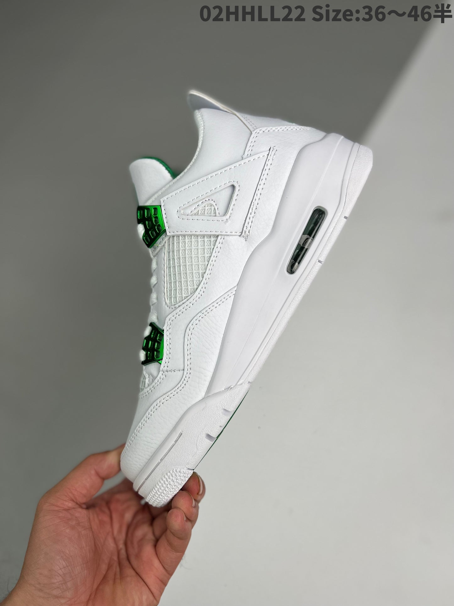 Nike Air Jordan 4 Retro "Green Chrome"