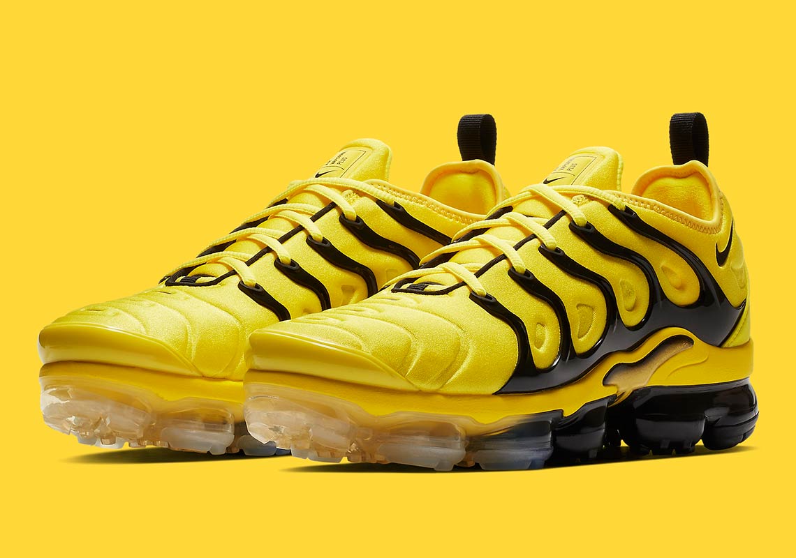 Nike air vapormax plus bee